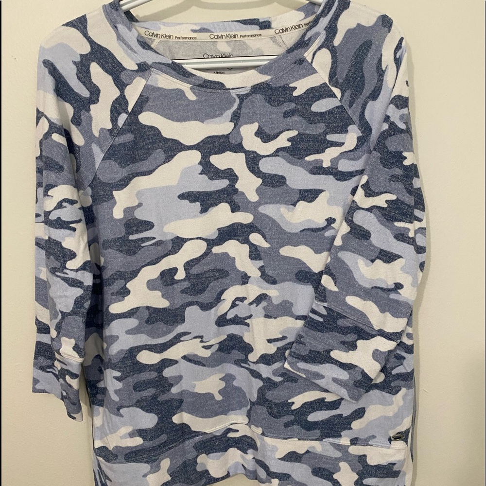 Calvin Klein performance camo  sweatshirt tunic